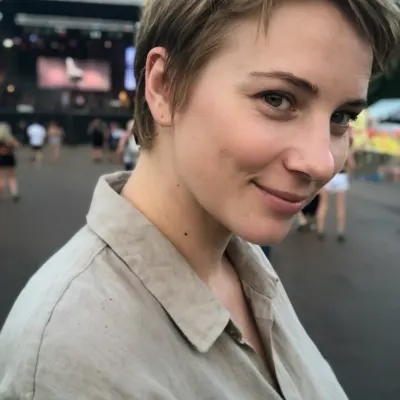 Алинка, 32