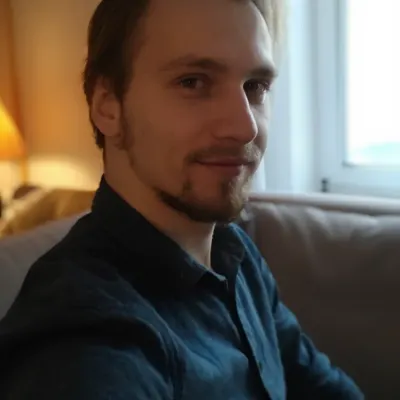 Макс, 32