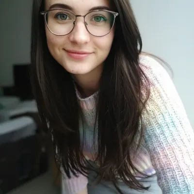 Варя, 24