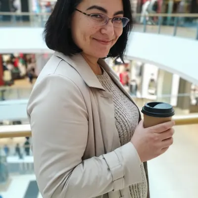 Луиза, 42